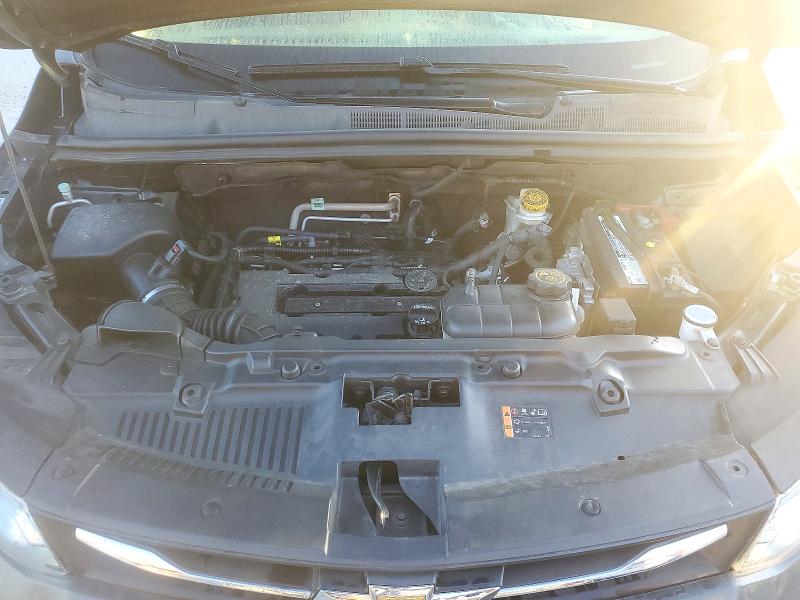 Photo 11 from auction – 2019 CHEVROLET TRAX with VIN 3GNCJKSB7KL258503