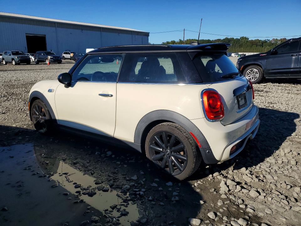 صورة رقم 2 من المزاد - 2017 MINI COOPER مع VIN WMWXP7C54H2A44819