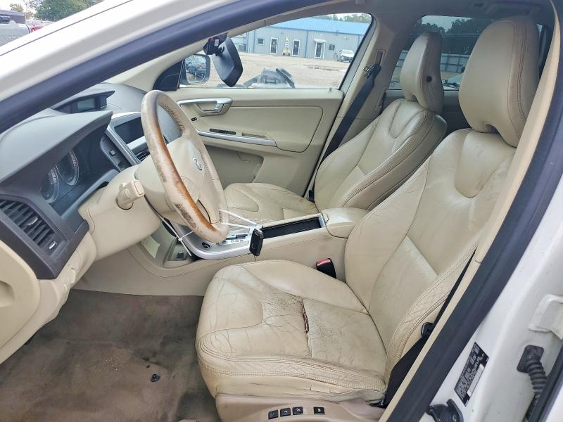 Zdjęcie 7 z aukcji – 2010 VOLVO XC60 z VIN YV4992DZ5A2032320