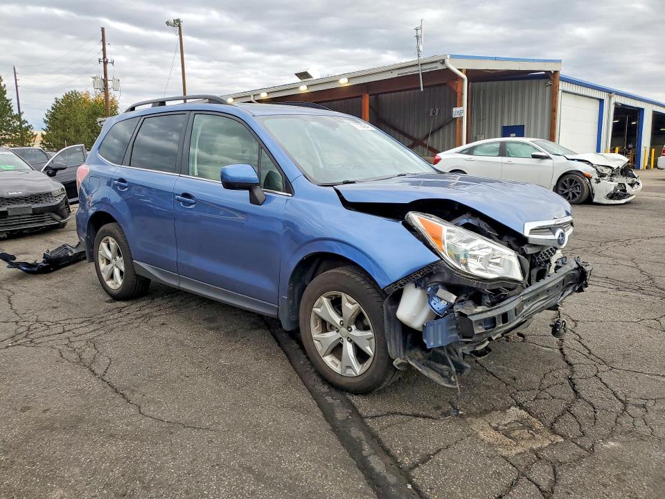 Снимка 4 от търг – 2016 SUBARU FORESTER с VIN JF2SJARC8GH409529