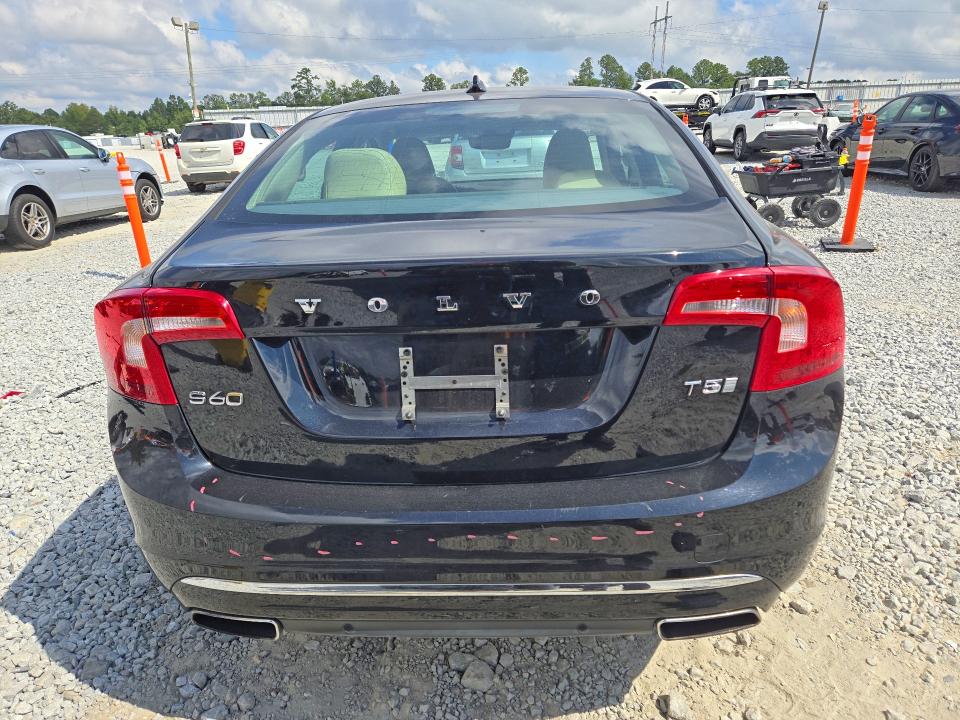 Zdjęcie 6 z aukcji – 2017 VOLVO S60 z VIN LYV402HK9HB152795