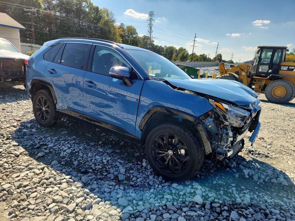 Photo 4 from auction – 2024 TOYOTA RAV4 with VIN 4T3T6RFV8RU157822