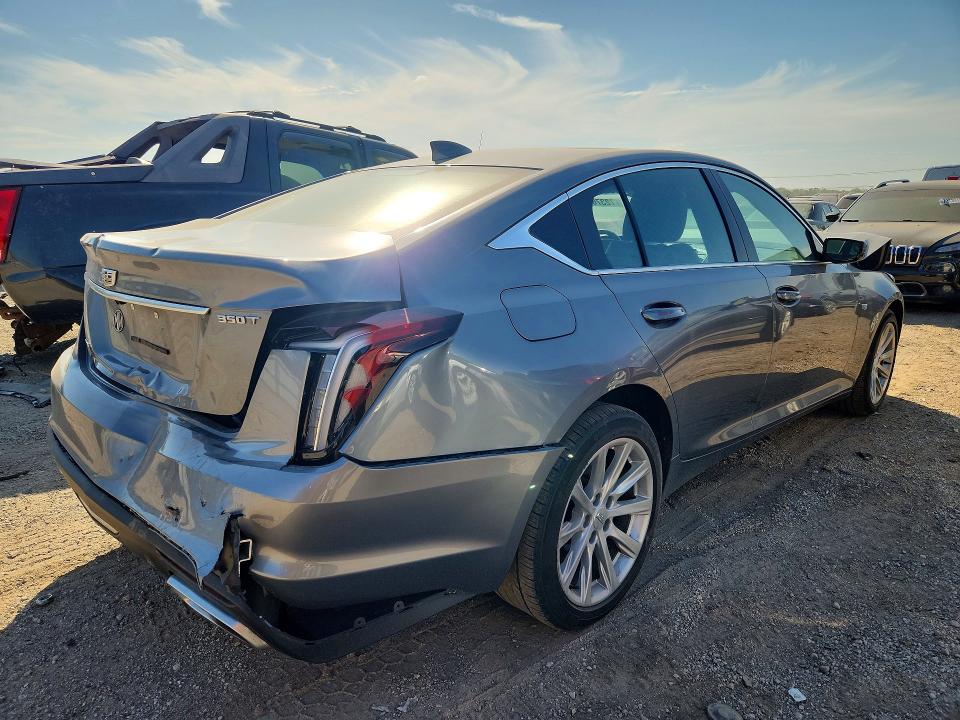 Снимка 3 от търг – 2020 CADILLAC CT5 с VIN 1G6DX5RK6L0153911