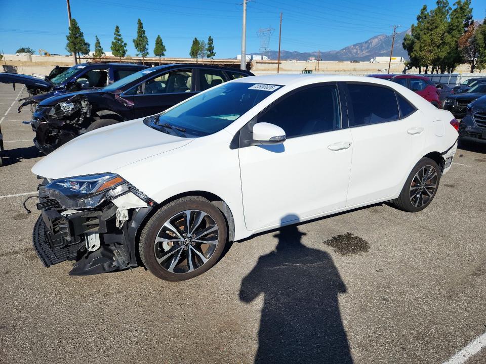 Снимка 1 от търг – 2019 TOYOTA COROLLA с VIN 5YFBURHEXKP919126