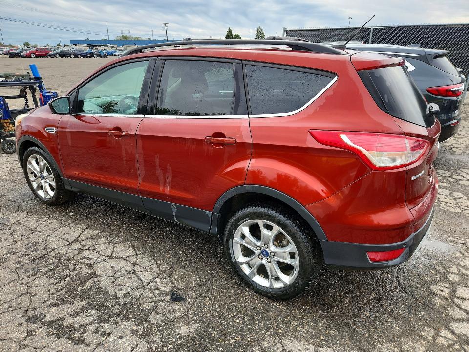 Снимка 2 от търг – 2014 FORD ESCAPE с VIN 1FMCU9GX4EUB37365