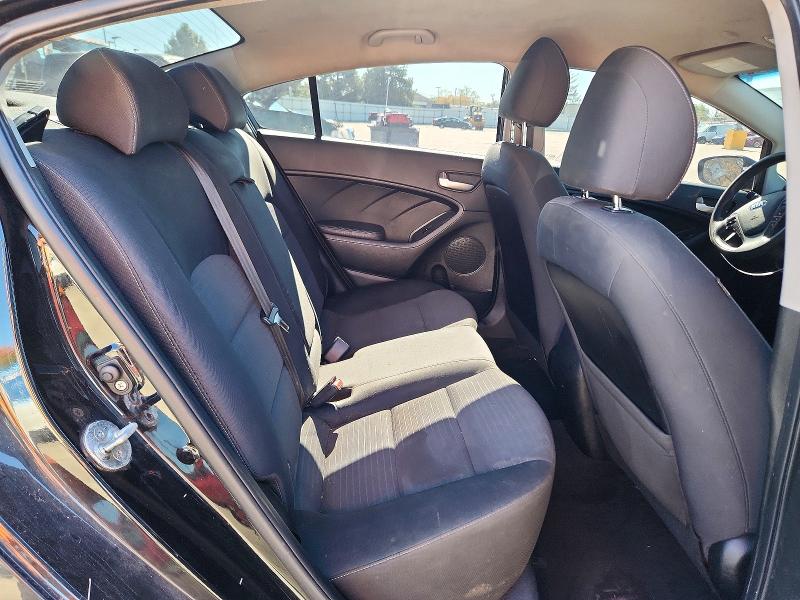 Фото 10 с аукциона – 2018 KIA FORTE с VIN 3KPFL4A70JE247239