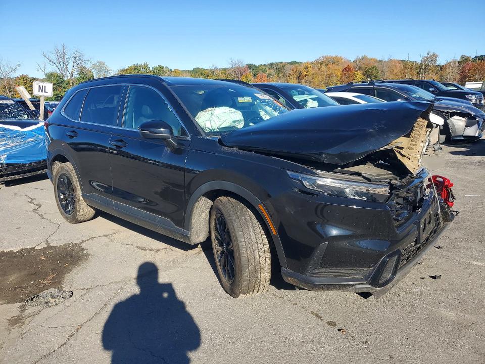 Снимка 4 от търг – 2023 HONDA CR-V с VIN 2HKRS6H5XPH806672