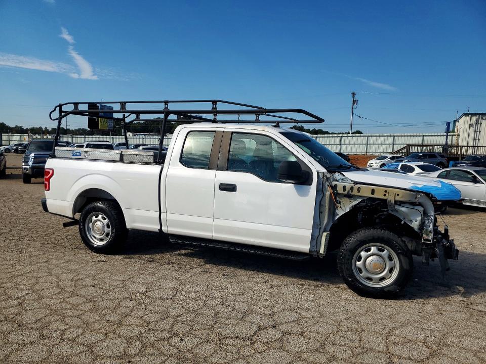 Zdjęcie 4 z aukcji – 2020 FORD F150 z VIN 1FTEX1CP7LKD35653