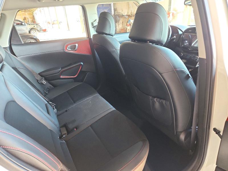 Снимка 10 от търг – 2023 KIA SOUL с VIN KNDJ53AU6P7851133