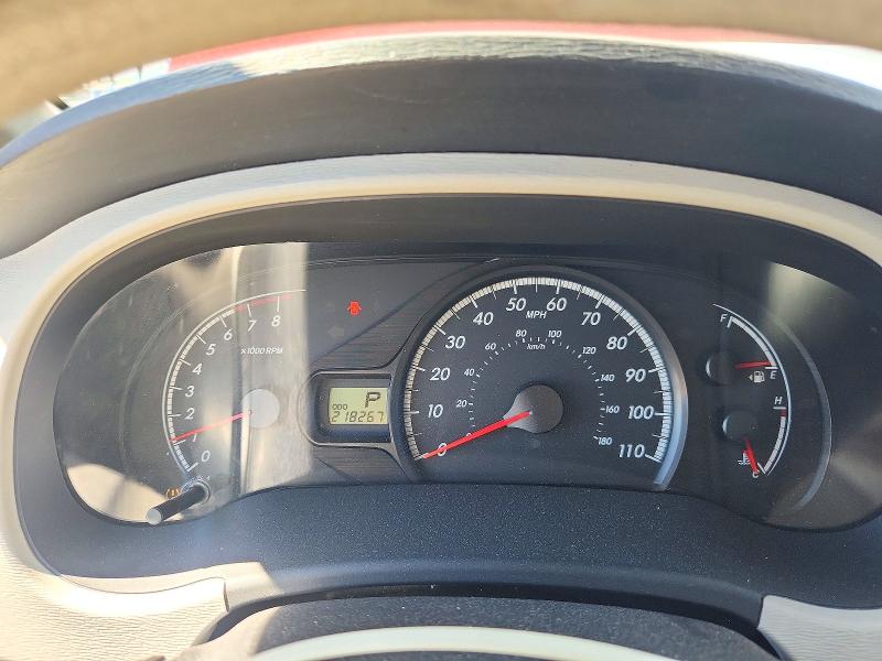 Снимка 9 от търг – 2011 TOYOTA SIENNA с VIN 5TDKK3DC9BS021812