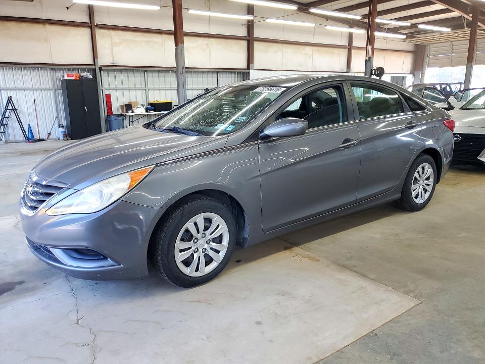 HYUNDAI SONATA 2013 with VIN 5NPEB4AC0DH583288 - Photo from auction