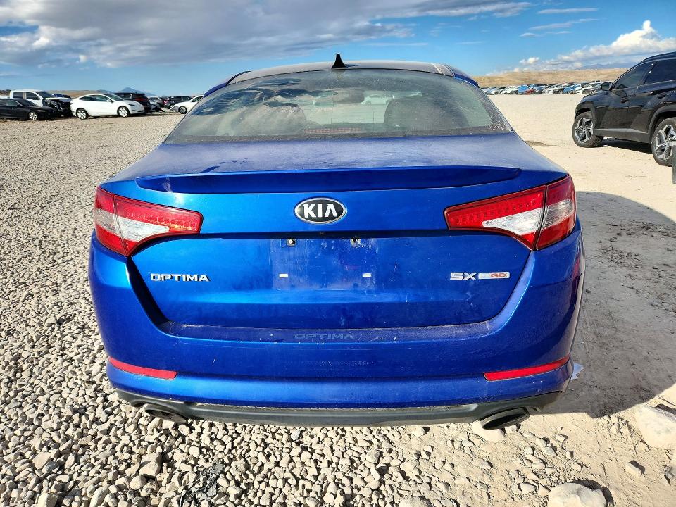 Photo 6 from auction – 2013 KIA OPTIMA with VIN 5XXGR4A62DG138092