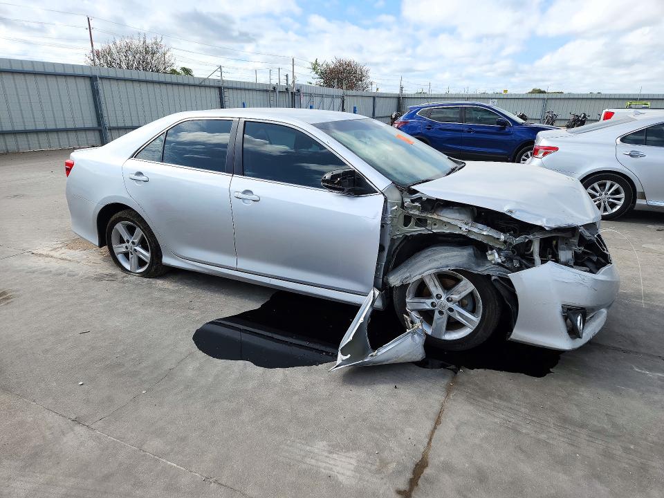 Photo 4 from auction – 2013 TOYOTA CAMRY with VIN 4T1BF1FKXDU209732