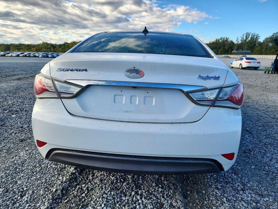 Фото 6 с аукциона – 2012 HYUNDAI SONATA с VIN KMHEC4A48CA023137
