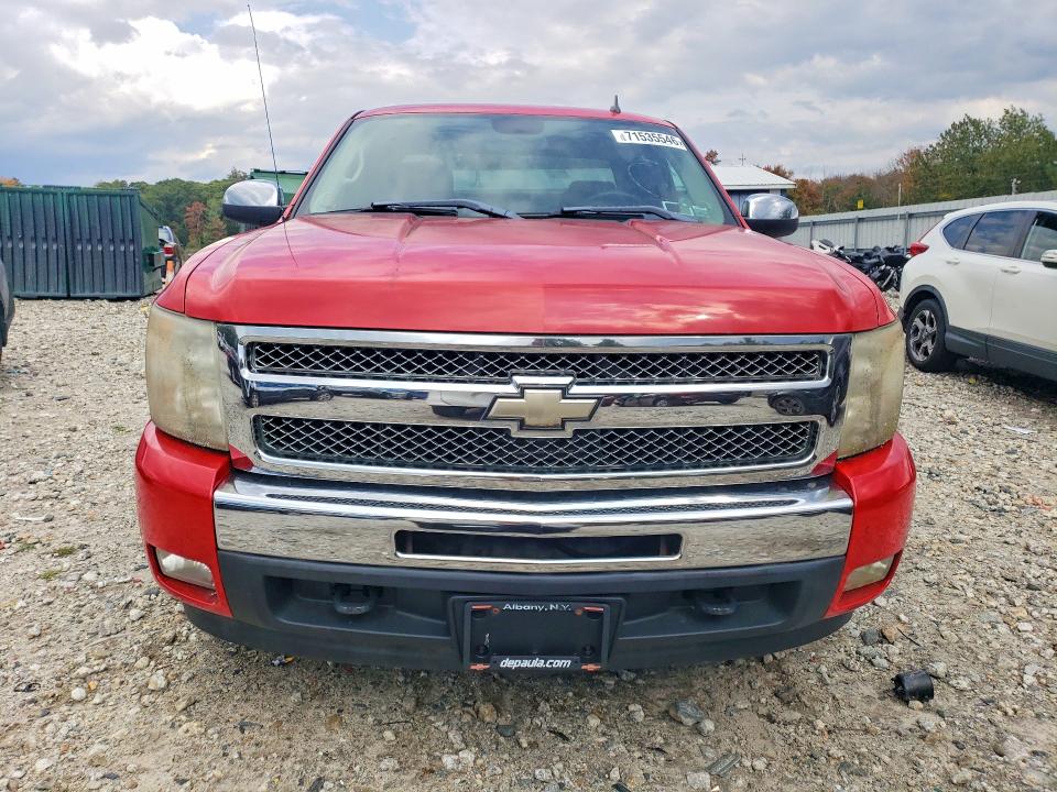 Foto 5 de la subasta – 2011 CHEVROLET SILVERADO con VIN 1GCRKSE38BZ202552