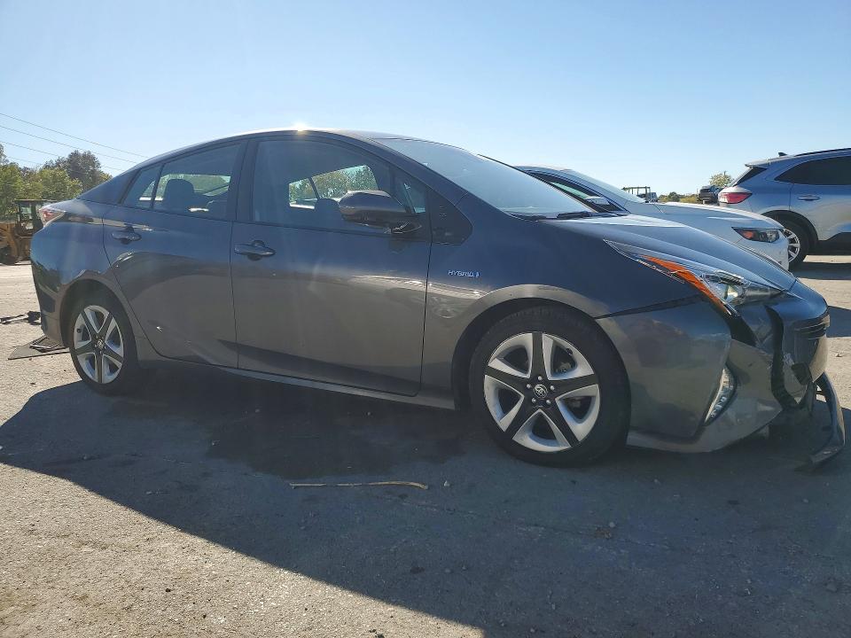 Zdjęcie 4 z aukcji – 2016 TOYOTA PRIUS z VIN JTDKARFU0G3019029