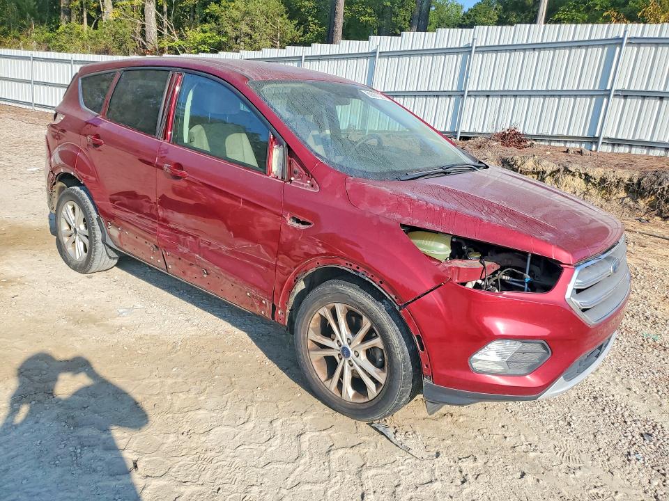 Photo 4 from auction – 2017 FORD ESCAPE with VIN 1FMCU0GD6HUD24192