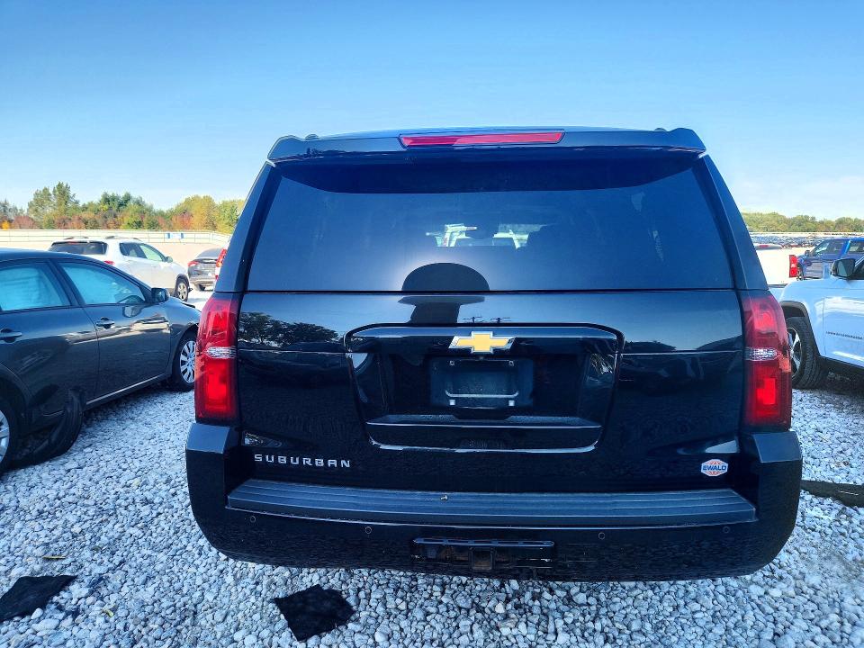 Zdjęcie 6 z aukcji – 2016 CHEVROLET SUBURBAN z VIN 1GNSKHKC3GR341933