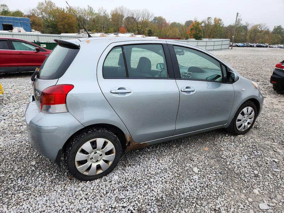 Снимка 3 от търг – 2009 TOYOTA YARIS с VIN JTDKT903995244017