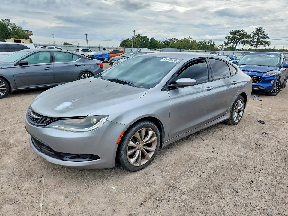 CHRYSLER 200 2015 z numerem VIN 1C3CCCBB7FN596812 - Zdjęcie z aukcji