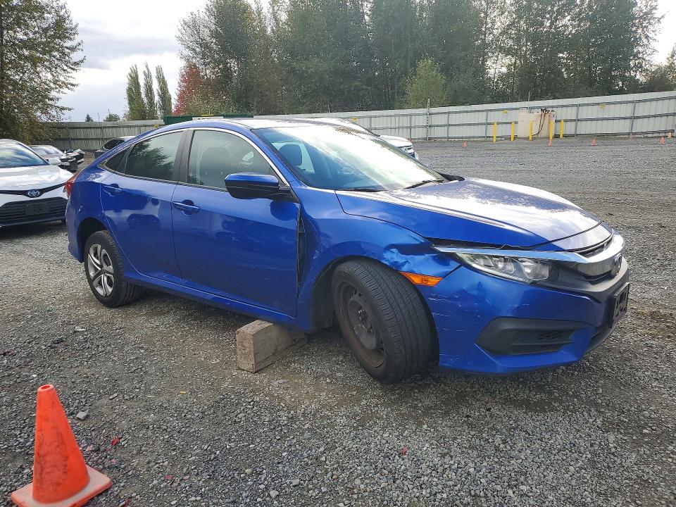 Снимка 4 от търг – 2017 HONDA CIVIC с VIN 2HGFC2F52HH535744
