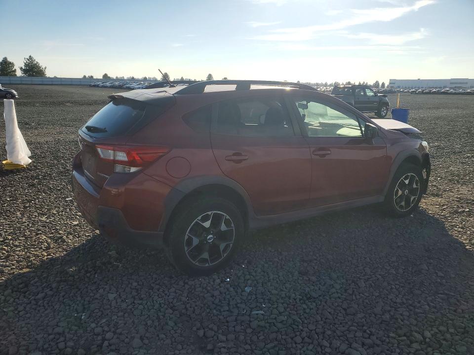 Photo 3 from auction – 2018 SUBARU CROSSTREK with VIN JF2GTAAC9JH215126
