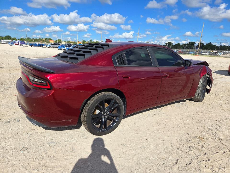 Photo 3 from auction – 2018 DODGE CHARGER with VIN 2C3CDXHG8JH187081