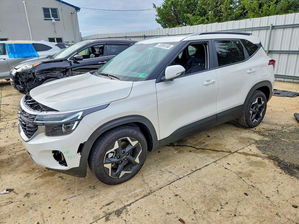 KIA SELTOS 2026 z numerem VIN KNDEUCAA0T7898856 - Zdjęcie z aukcji