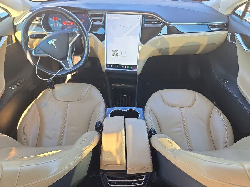 Снимка 8 от търг – 2015 TESLA MODEL S с VIN 5YJSA1E14FF104174