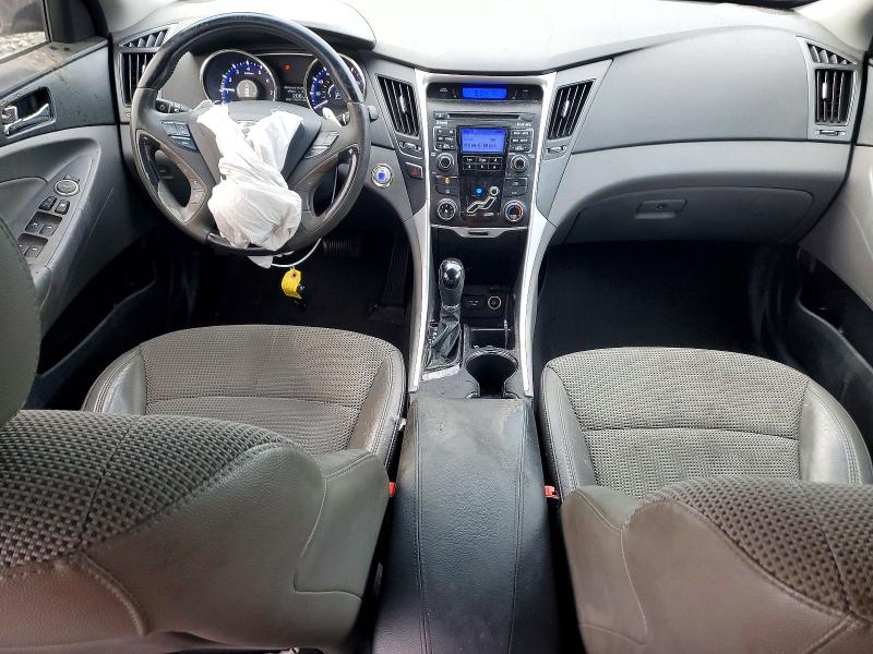 Снимка 8 от търг – 2011 HYUNDAI SONATA с VIN 5NPEC4AC7BH156958