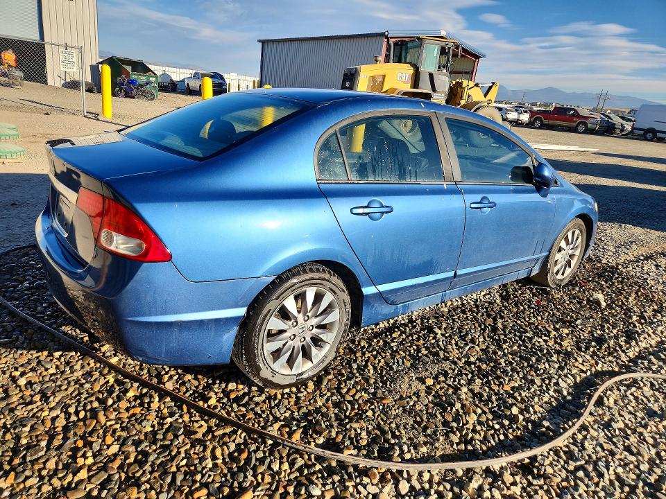 Photo 3 from auction – 2009 HONDA CIVIC with VIN 19XFA16949E011493