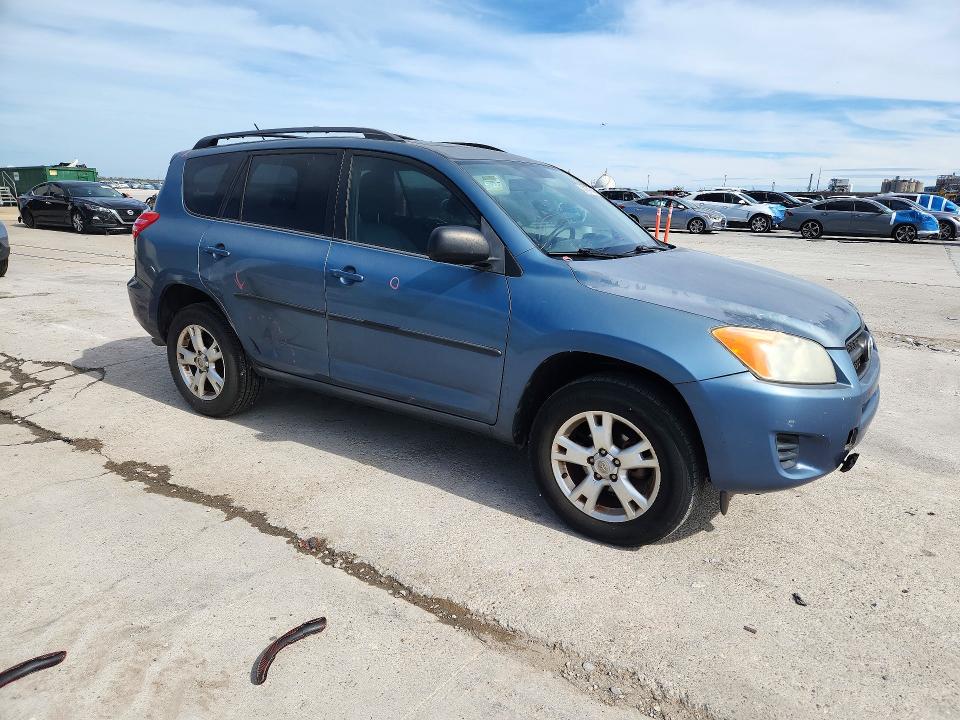 Photo 4 from auction – 2012 TOYOTA RAV4 with VIN 2T3ZF4DV6CW130402