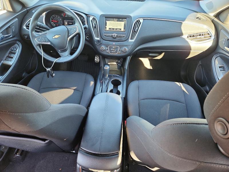 Photo 8 from auction – 2017 CHEVROLET MALIBU with VIN 1G1ZE5ST1HF160354