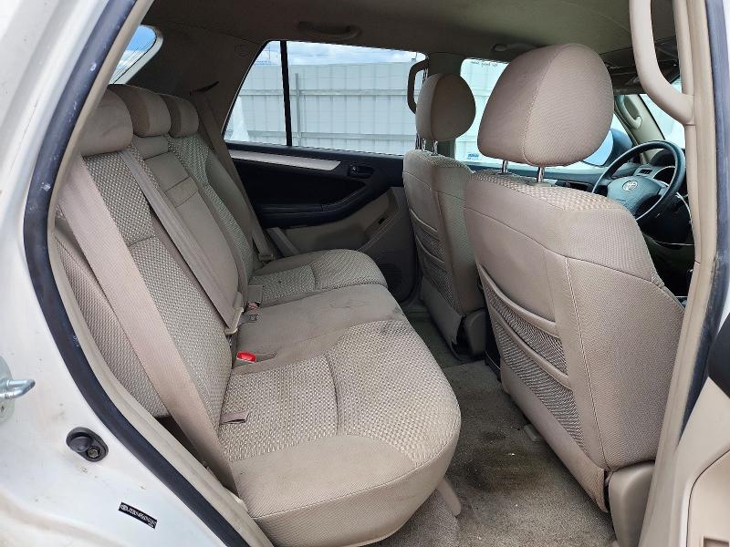 Снимка 11 от търг – 2006 TOYOTA 4RUNNER с VIN JTEBU14R560101891