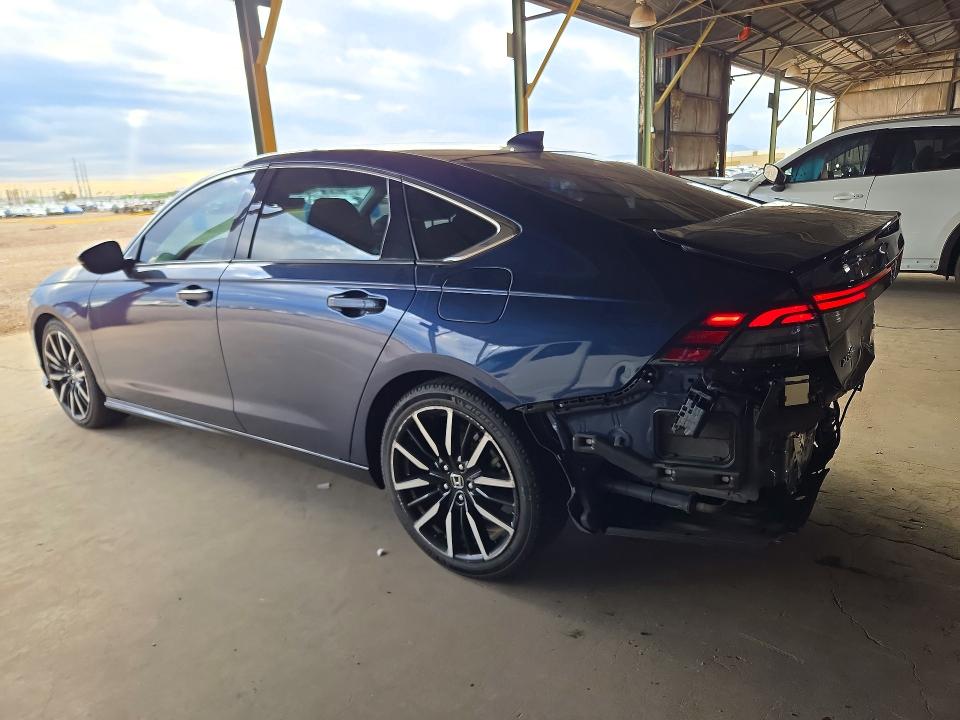 Снимка 2 от търг – 2023 HONDA ACCORD с VIN 1HGCY2F84PA029652