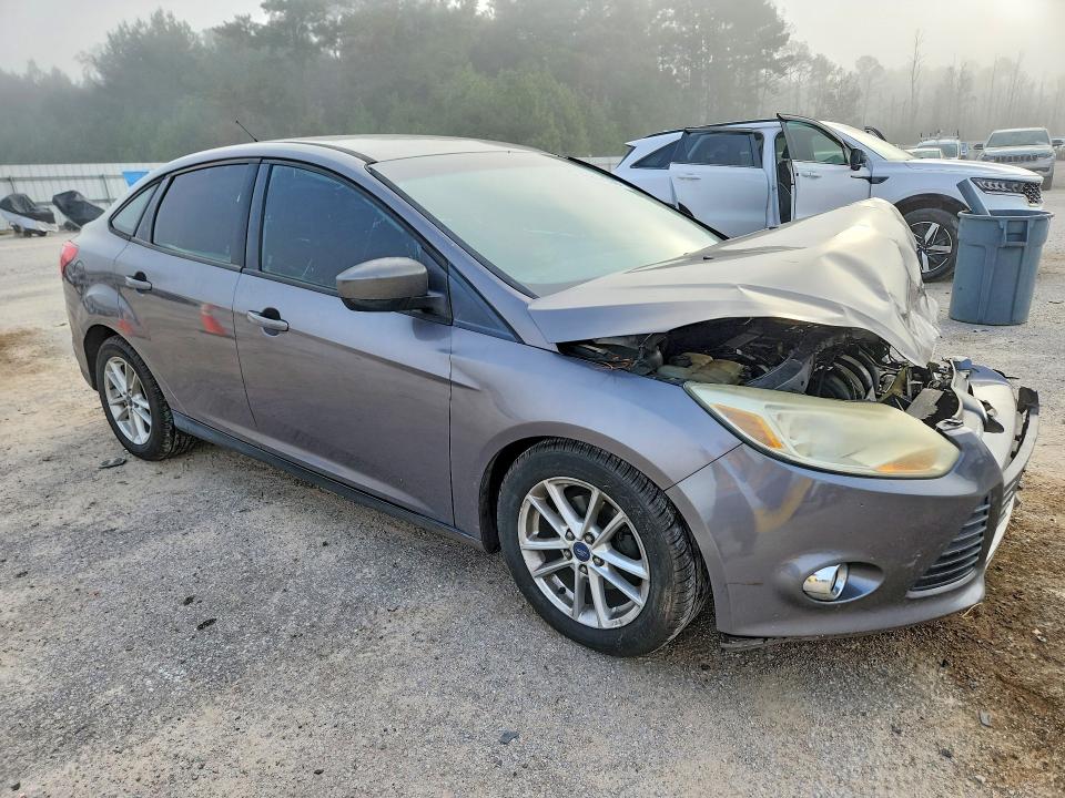 Photo 4 from auction – 2012 FORD FOCUS with VIN 1FAHP3F21CL161037