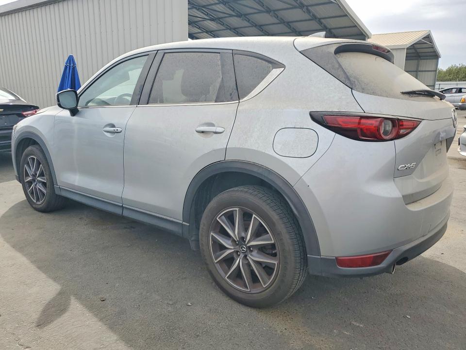 Фото 2 с аукциона – 2018 MAZDA CX-5 с VIN JM3KFADM7J0349062