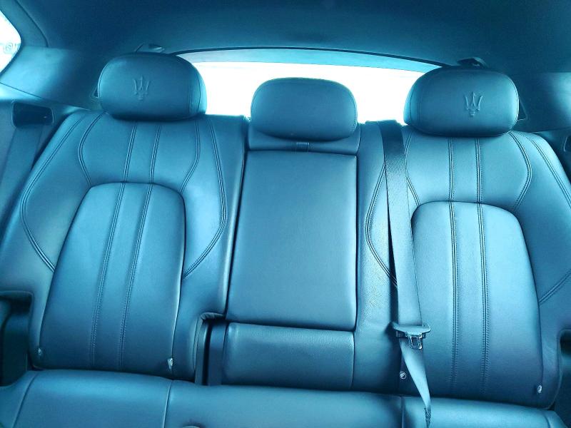 Photo 10 from auction – 2019 MASERATI LEVANTE with VIN ZN661XUS8KX325399