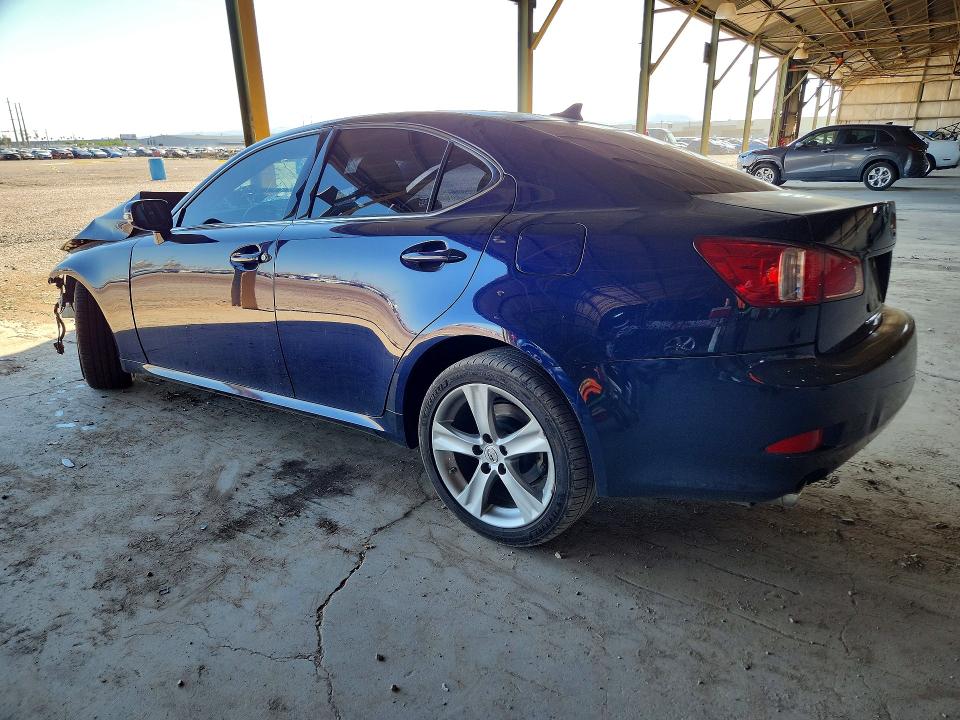 Снимка 2 от търг – 2011 LEXUS IS 250 с VIN JTHBF5C25B5154242