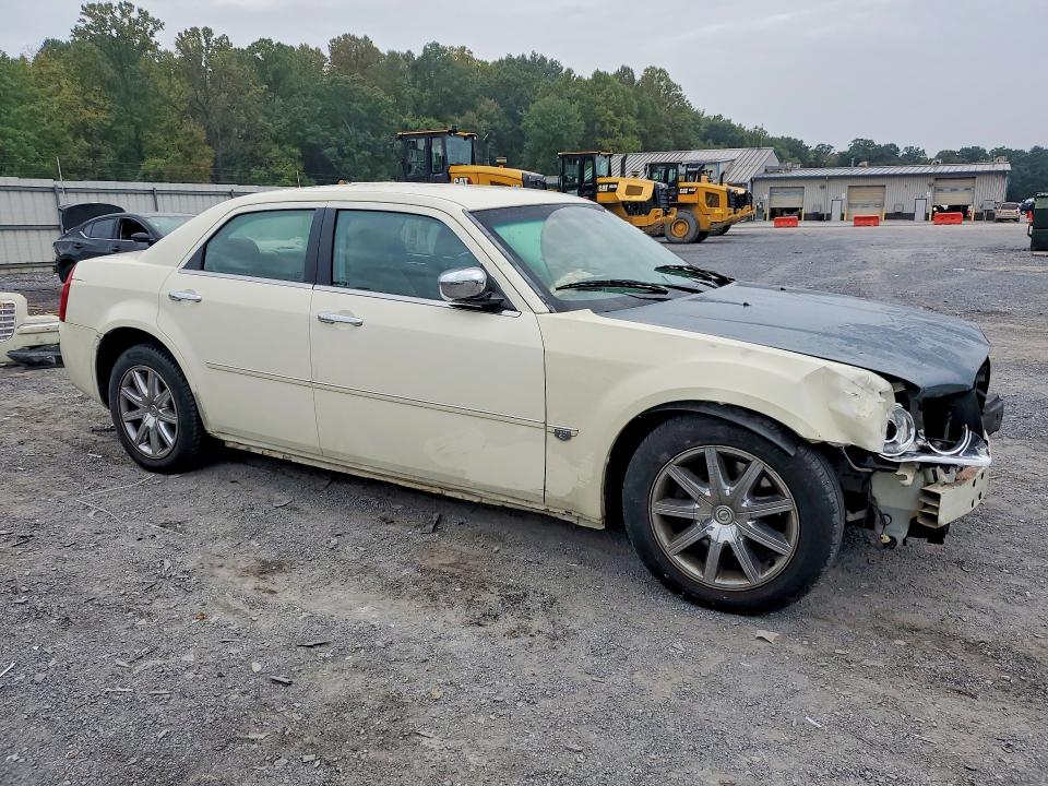 Фото 4 с аукциона – 2007 CHRYSLER 300C с VIN 2C3KA63H47H861900