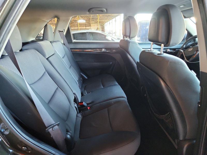 Photo 10 from auction – 2012 KIA SORENTO with VIN 5XYKT4A26CG199464
