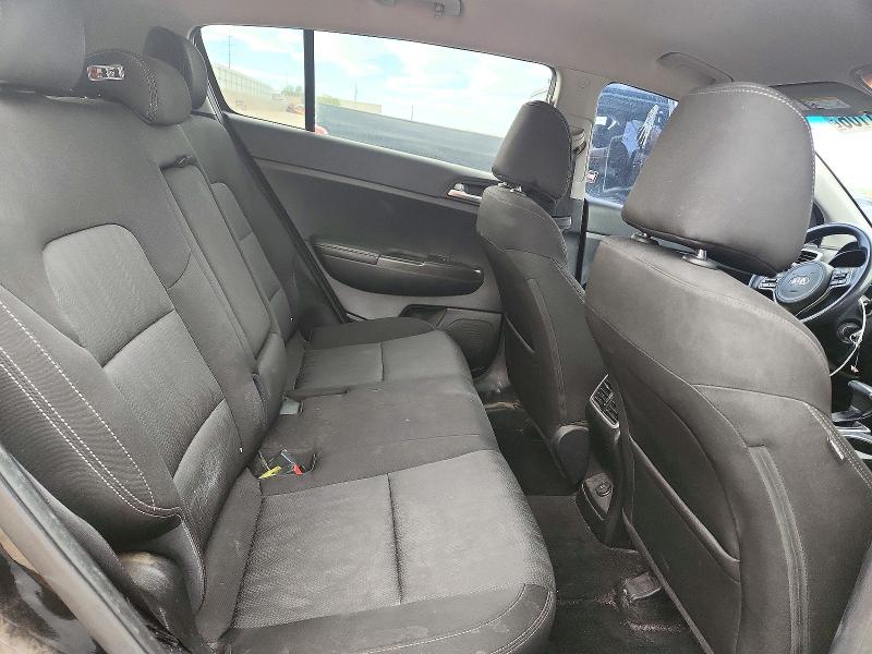 Photo 11 from auction – 2017 KIA SPORTAGE with VIN KNDPMCAC2H7135514