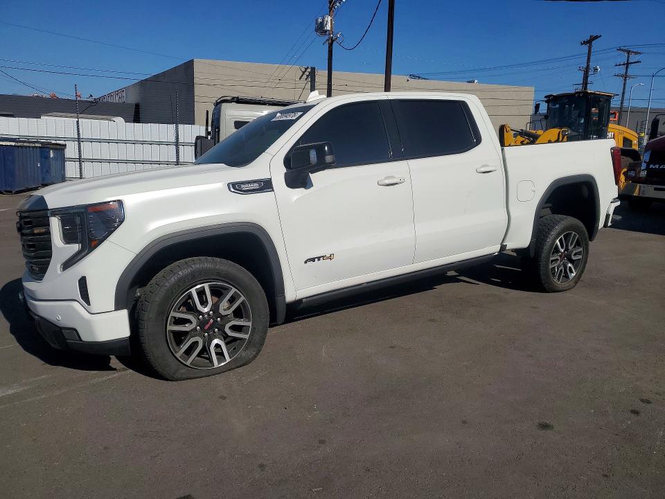 GMC SIERRA 2023 with VIN 1GTUUEE87PZ194520 - Photo from auction