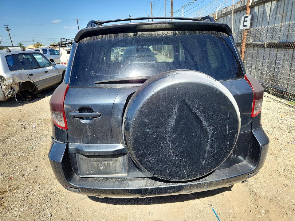 Photo 6 from auction – 2006 TOYOTA RAV4 with VIN JTMZD32V065020802