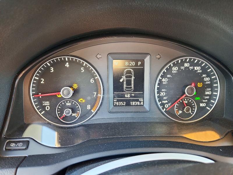 Снимка 9 от търг – 2013 VOLKSWAGEN EOS с VIN WVWFW8AH0DV006966