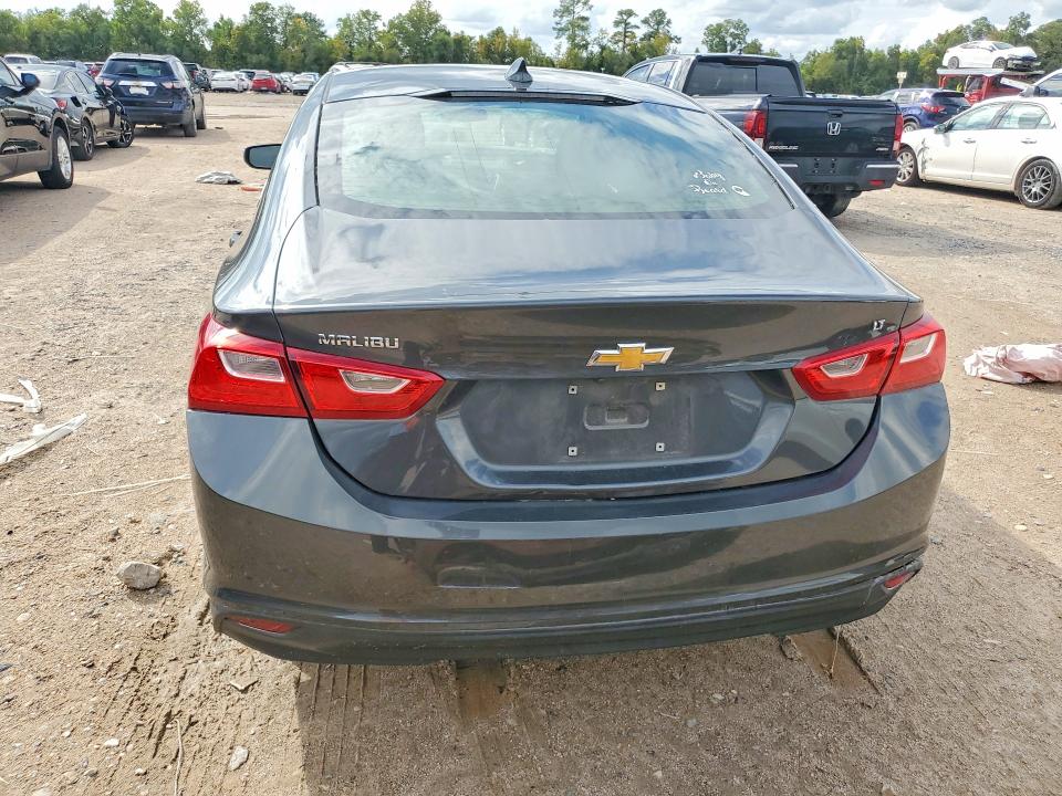 Снимка 6 от търг – 2018 CHEVROLET MALIBU с VIN 1G1ZD5ST7JF255056