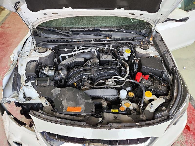 Снимка 11 от търг – 2021 SUBARU LEGACY с VIN 4S3BWAC60M3018211