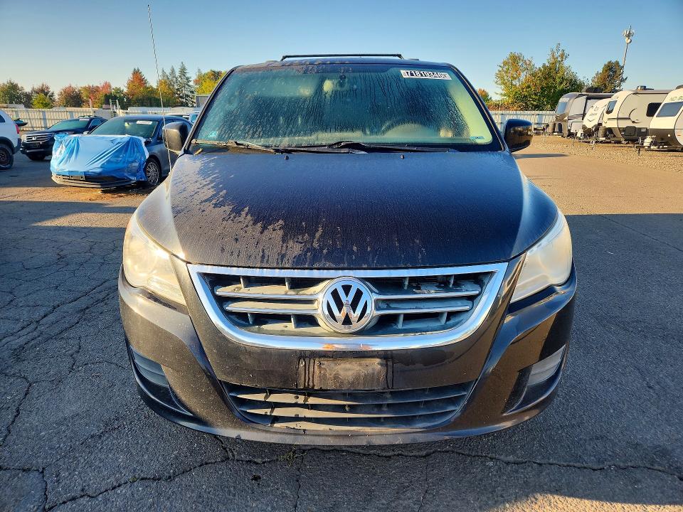 Снимка 5 от търг – 2012 VOLKSWAGEN ROUTAN с VIN 2C4RVABGXCR321319
