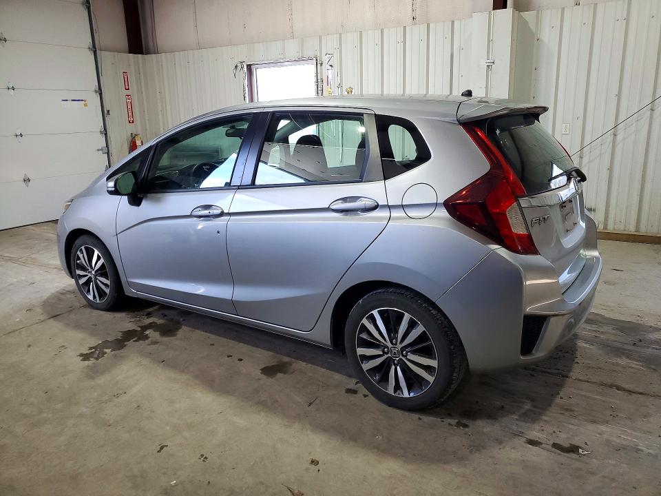 Снимка 2 от търг – 2017 HONDA FIT с VIN 3HGGK5G76HM707168