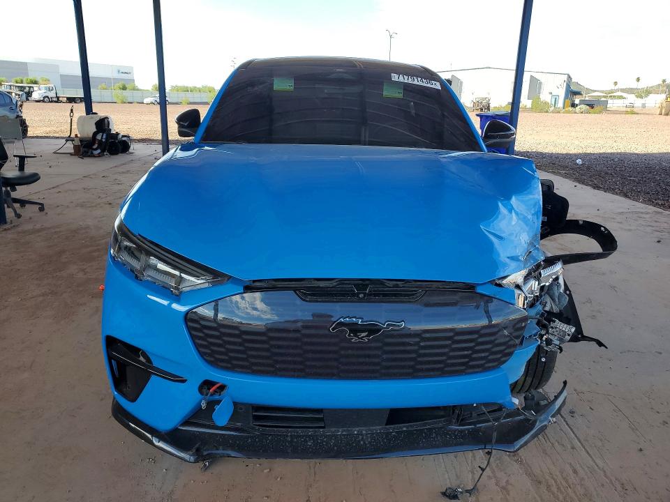 Снимка 5 от търг – 2022 FORD MUSTANG MACH-E с VIN 3FMTK4SX3NMA31316